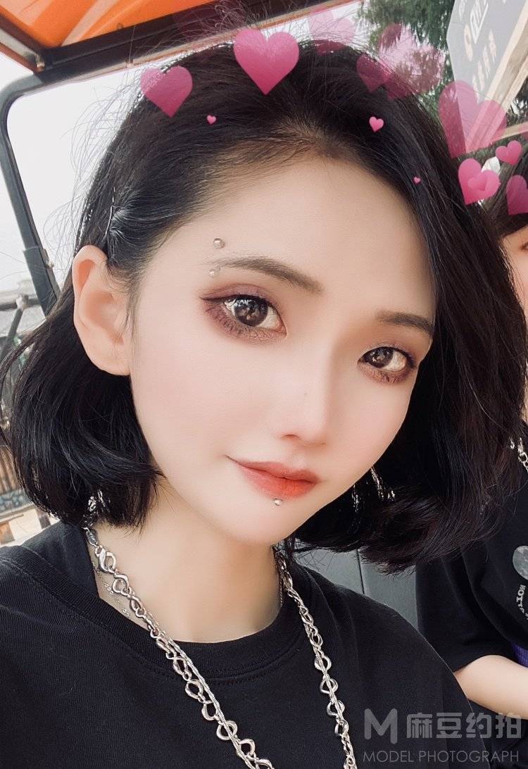 暗黑模特