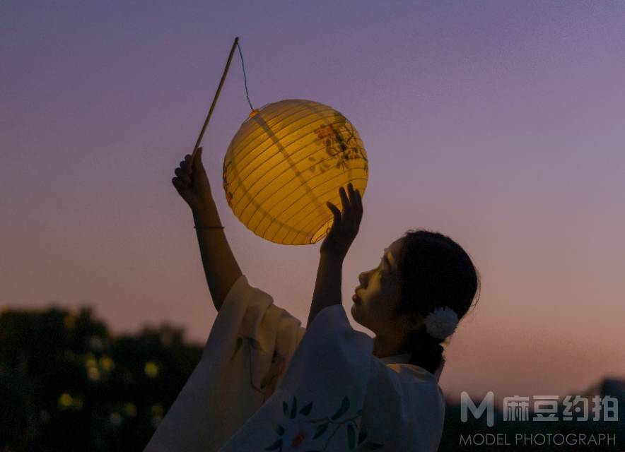 夜景模特