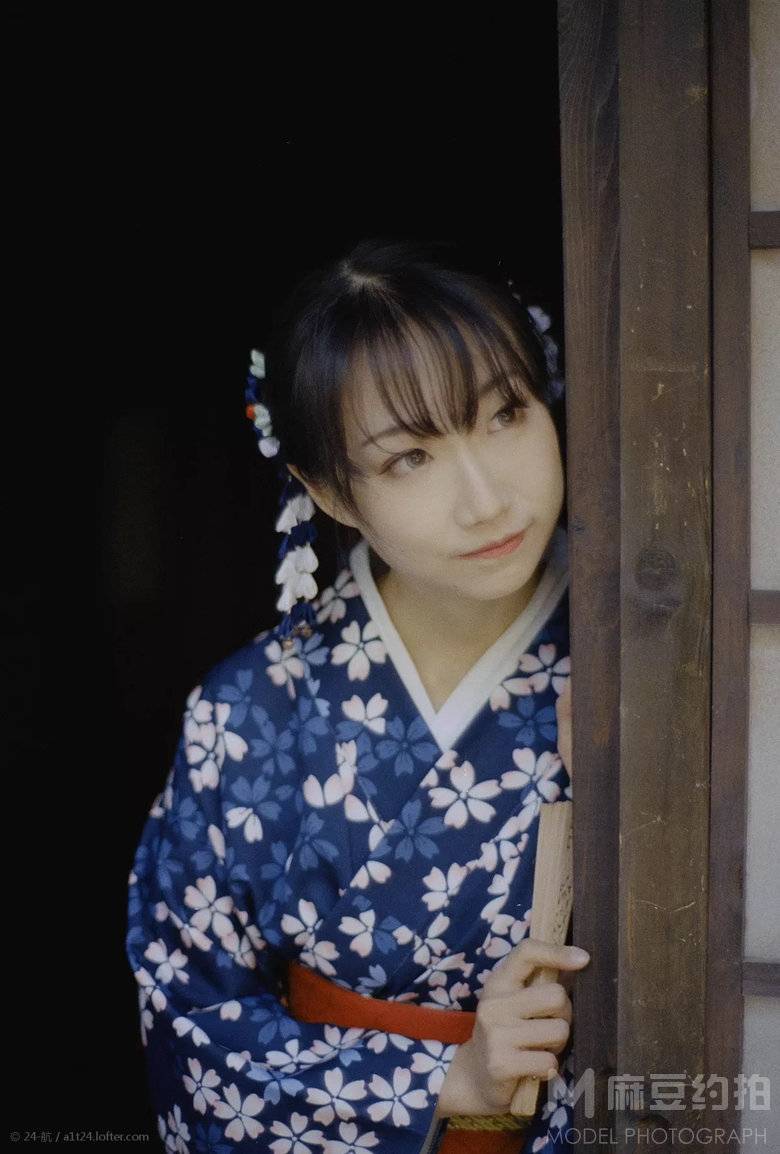 胶片模特