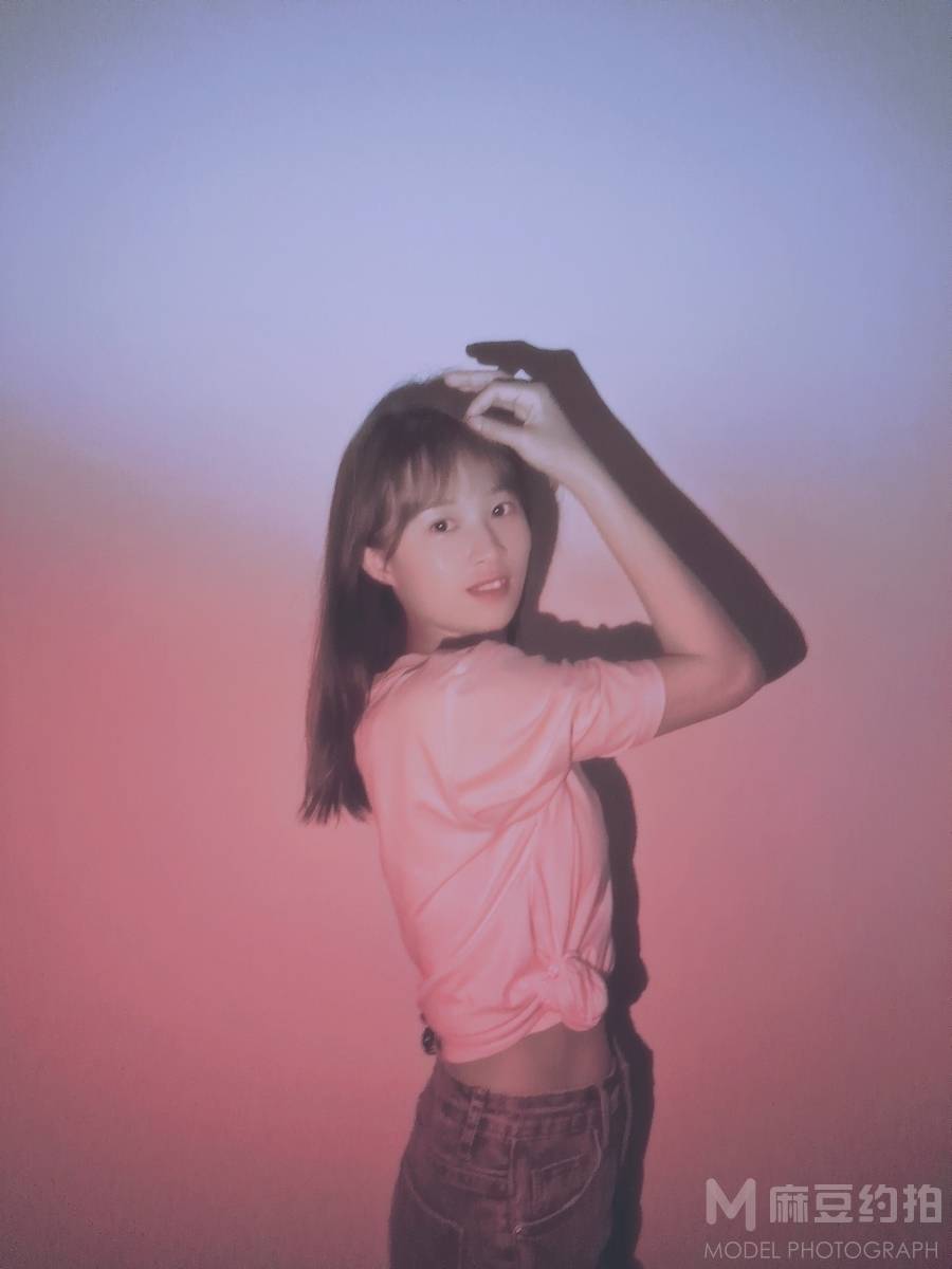 胶片模特
