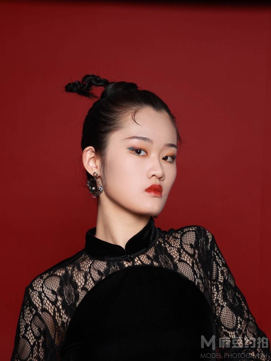 妆容模特