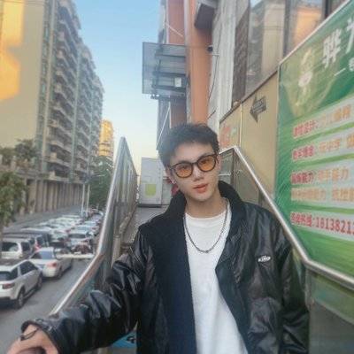纪实模特