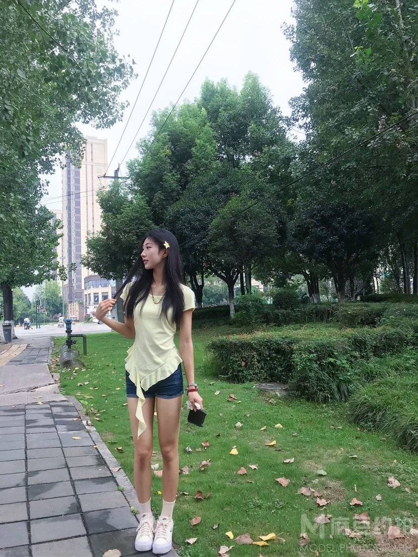 校园模特