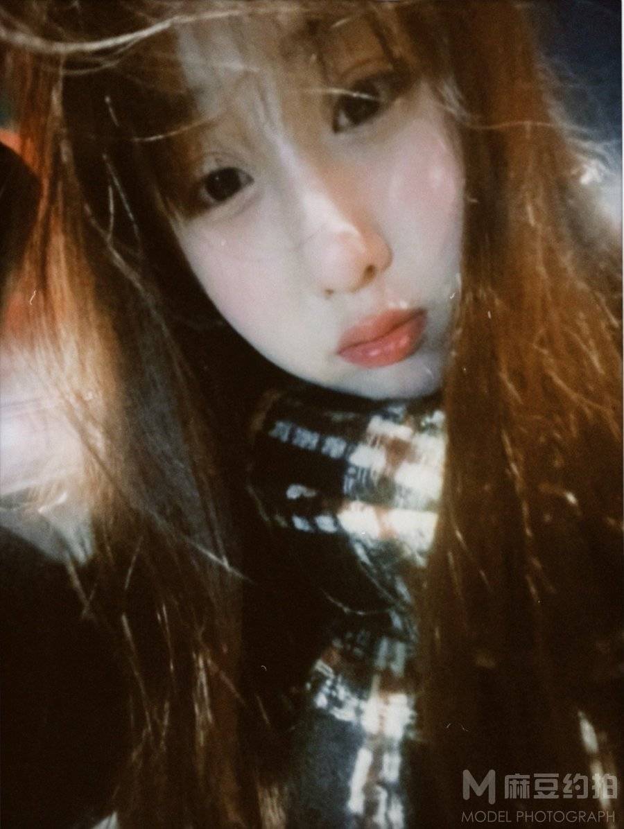 胶片模特