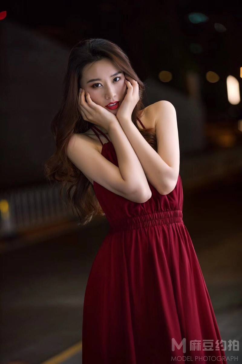 夜景模特