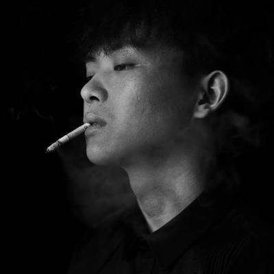黑白模特