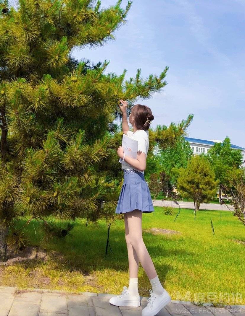 校园模特
