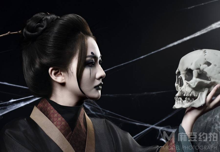 暗黑模特
