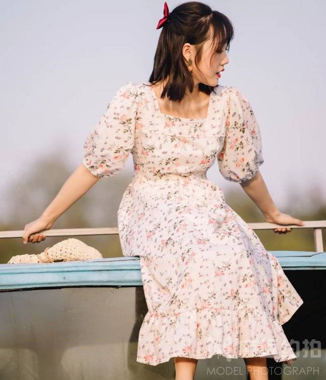 校园模特