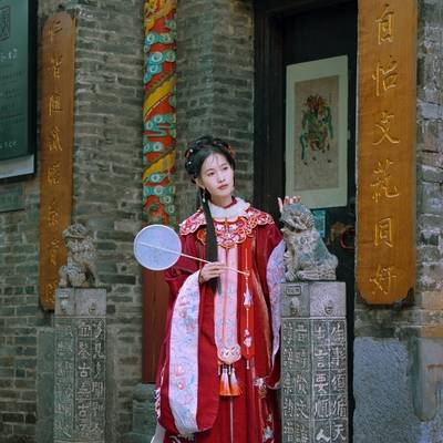 汉服模特