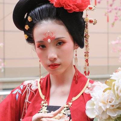 胶片模特