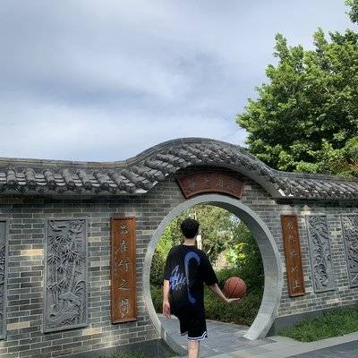 黑白模特