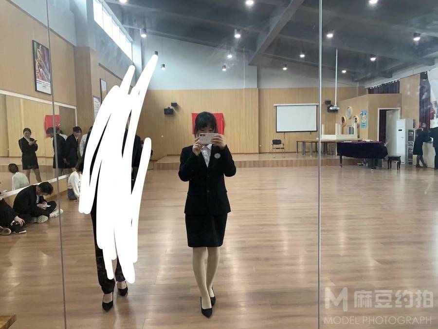 清新模特