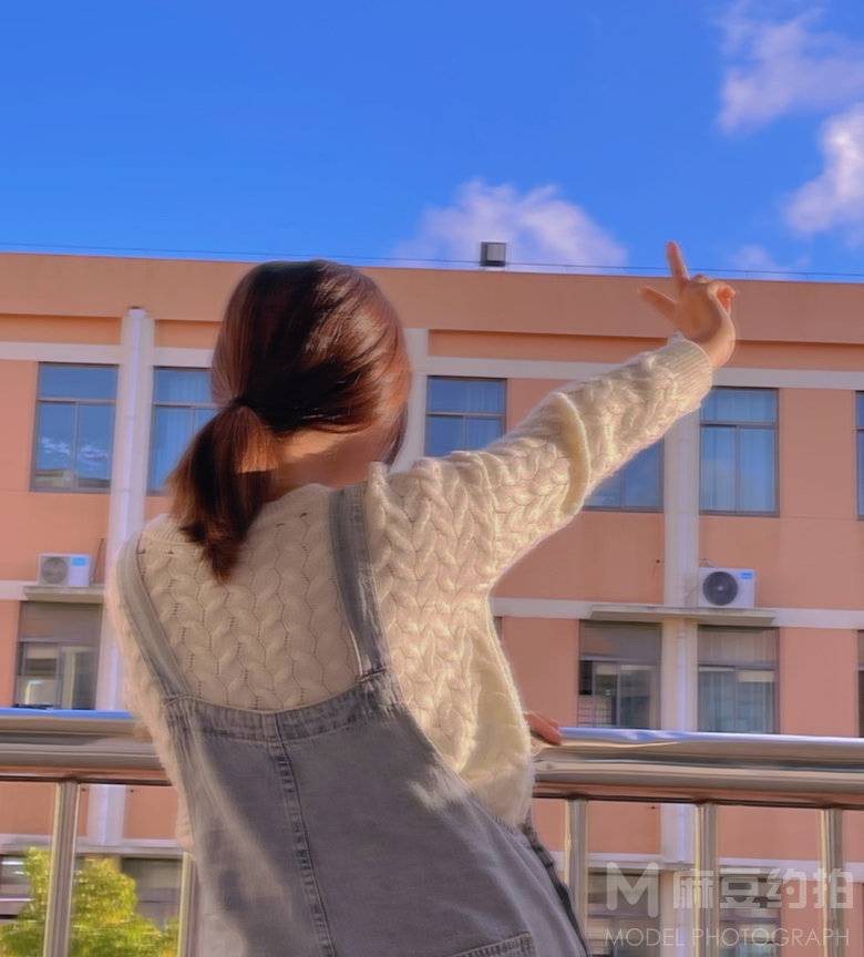 校园模特