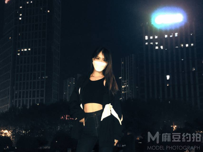 暗黑模特