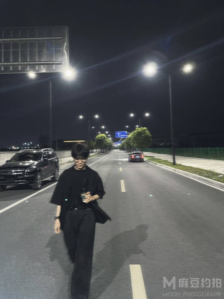 夜景模特