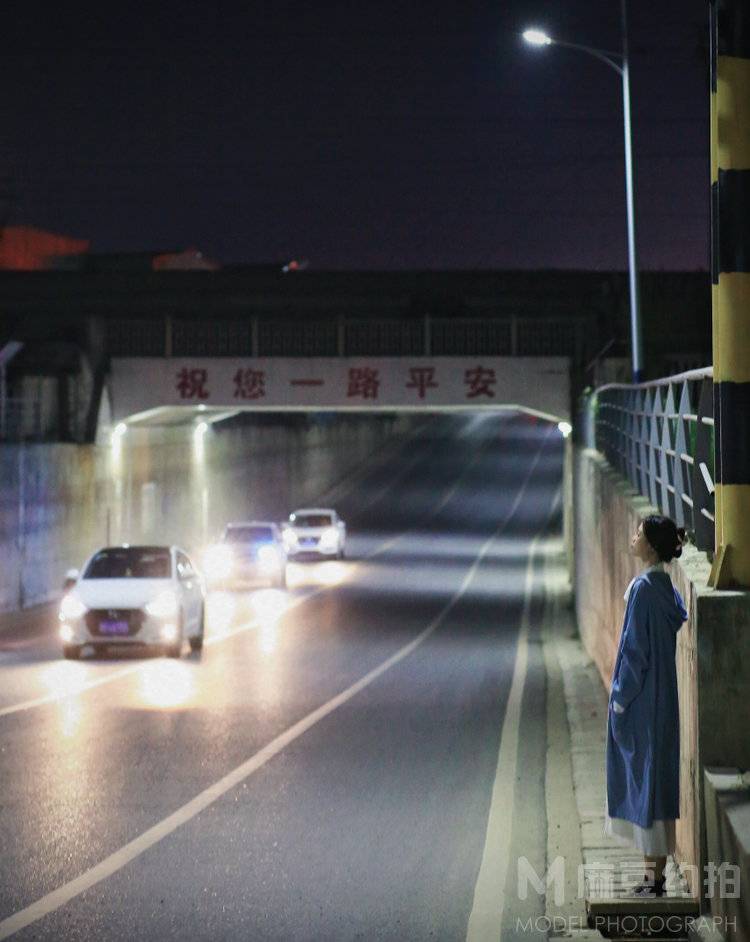夜景模特
