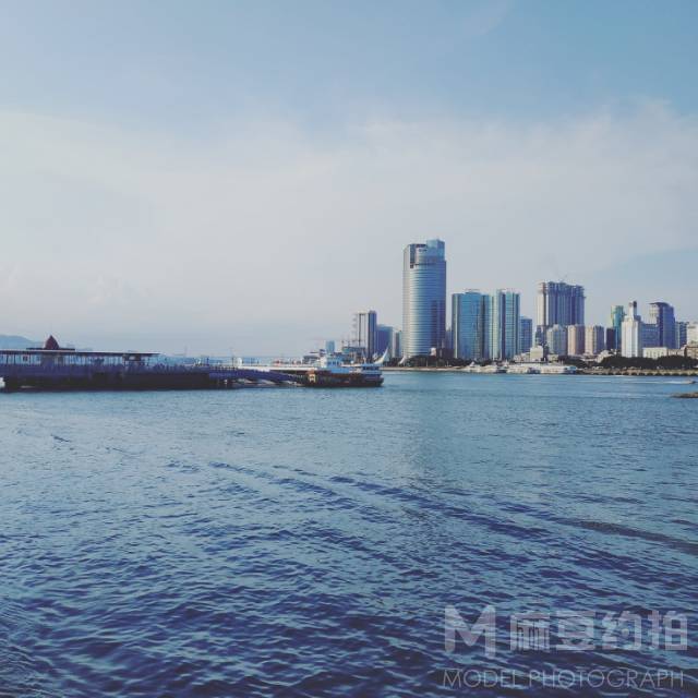 胶片模特