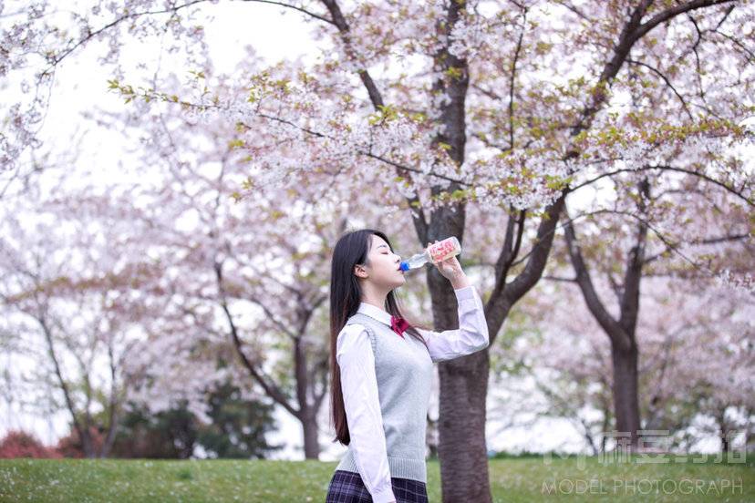 校园模特