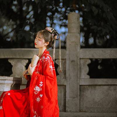 汉服模特