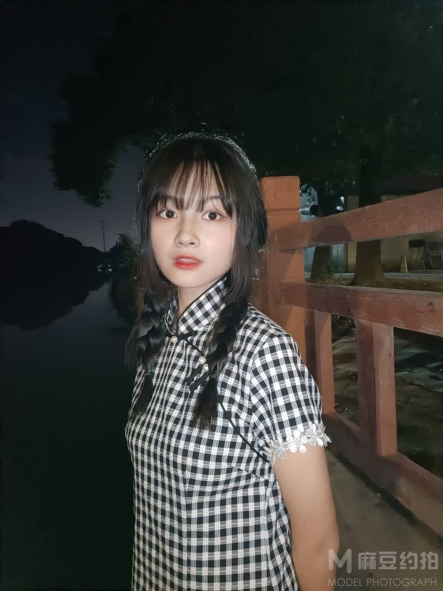 民国模特