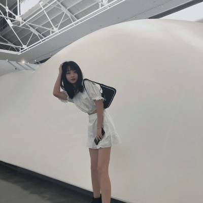 黑白模特