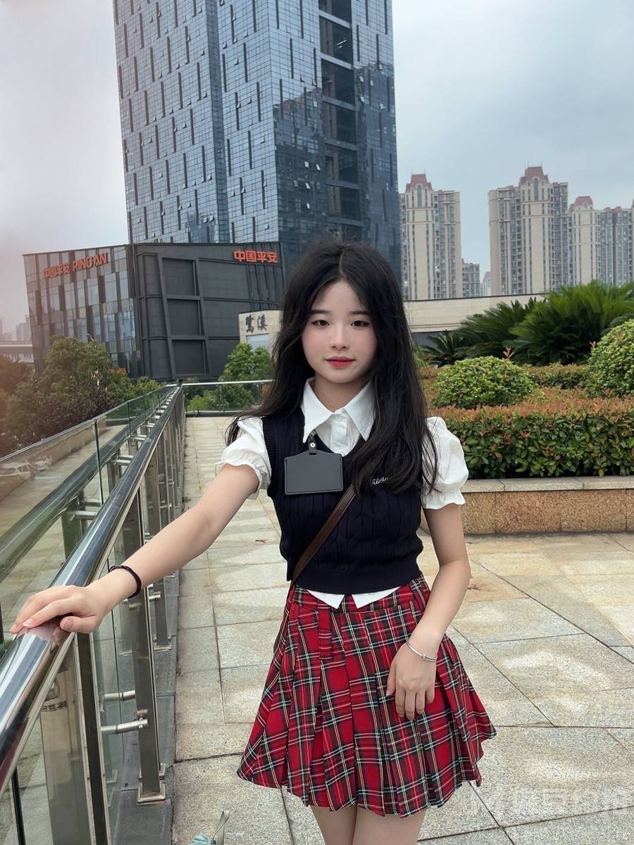 校园模特