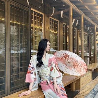 和服模特