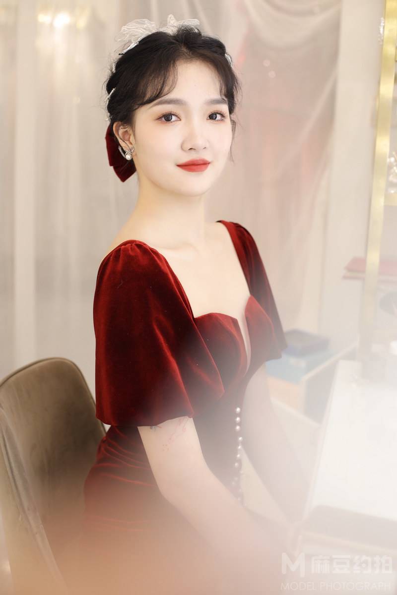 妆容模特