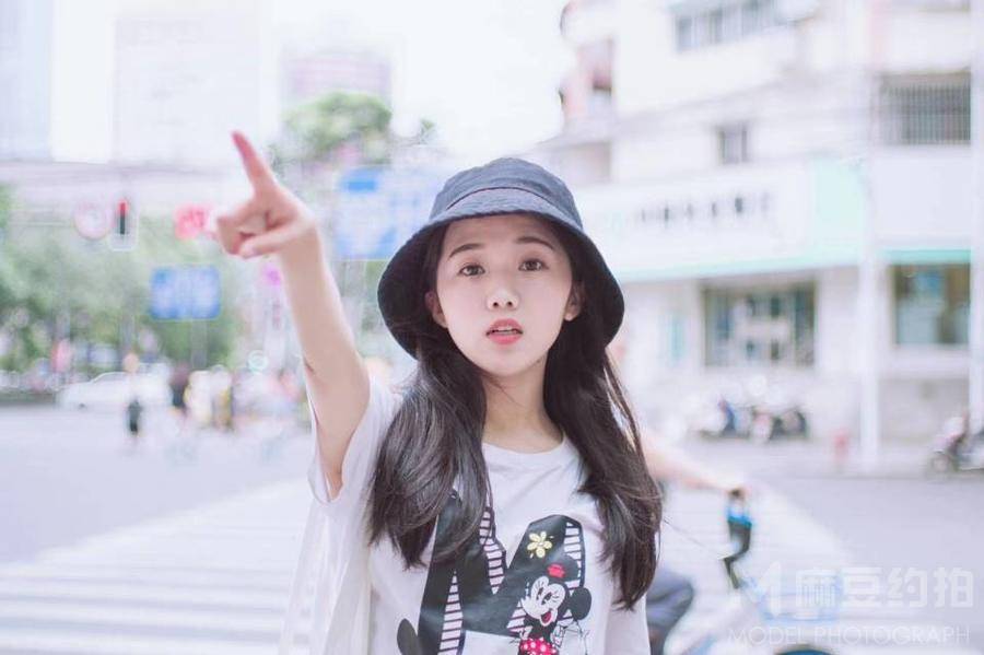 少女模特