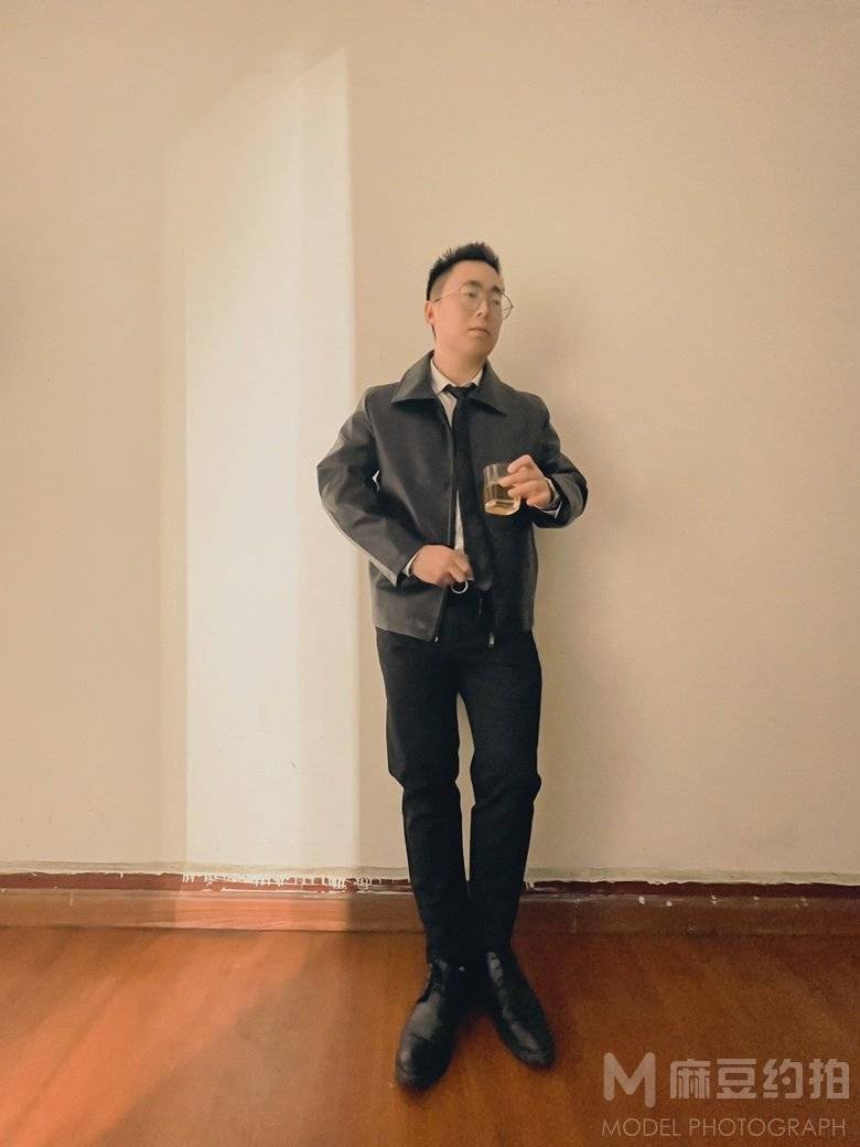 纪实模特