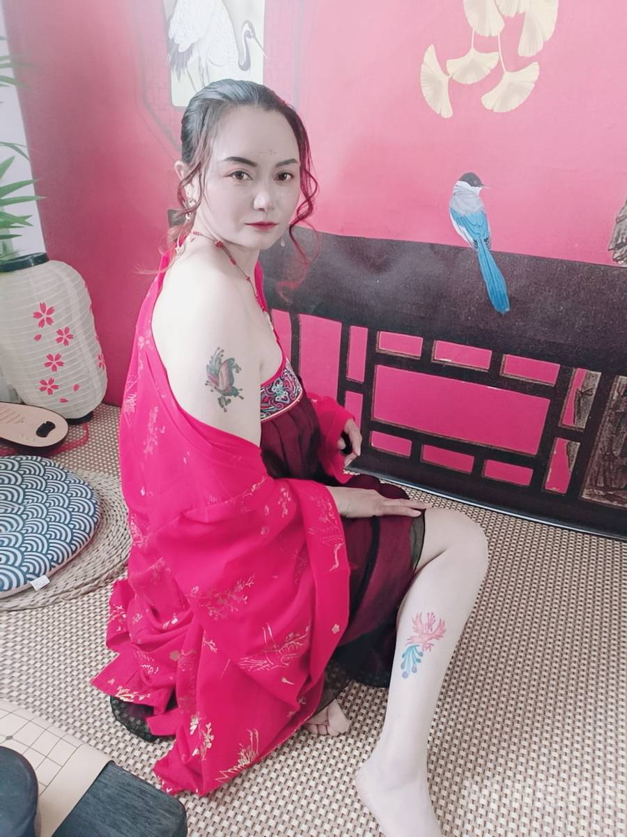 汉服模特