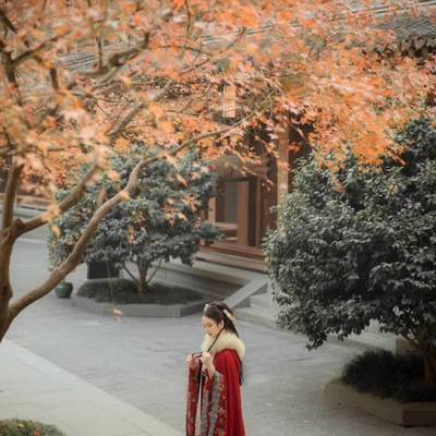 汉服模特