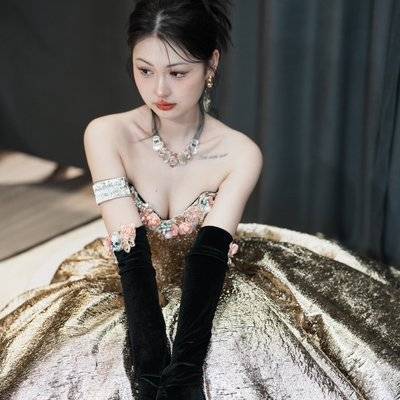 妆容模特