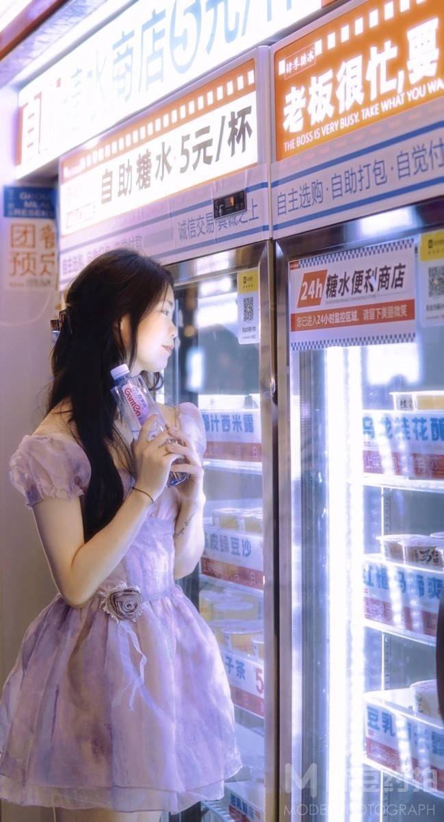 夜景模特