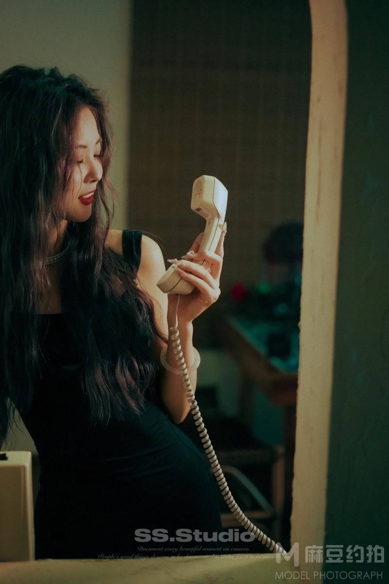胶片模特