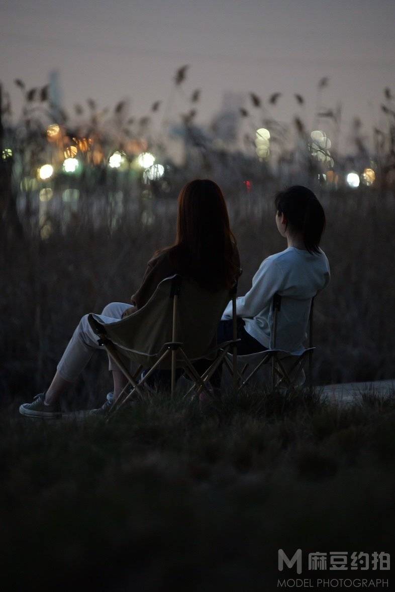 夜景模特