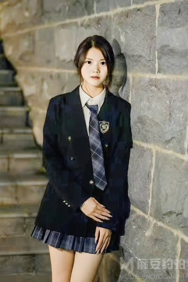 校园模特