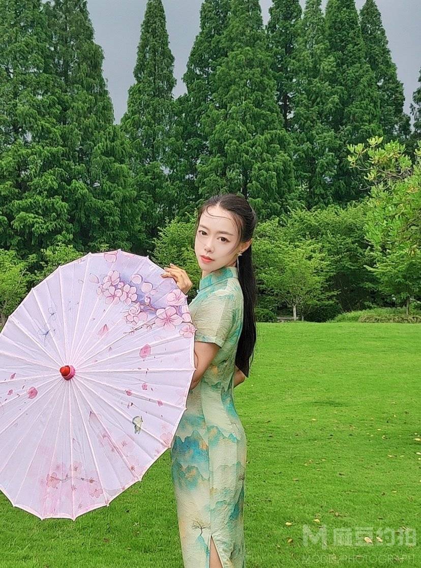 民国模特