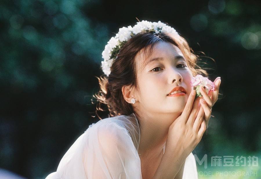 胶片模特