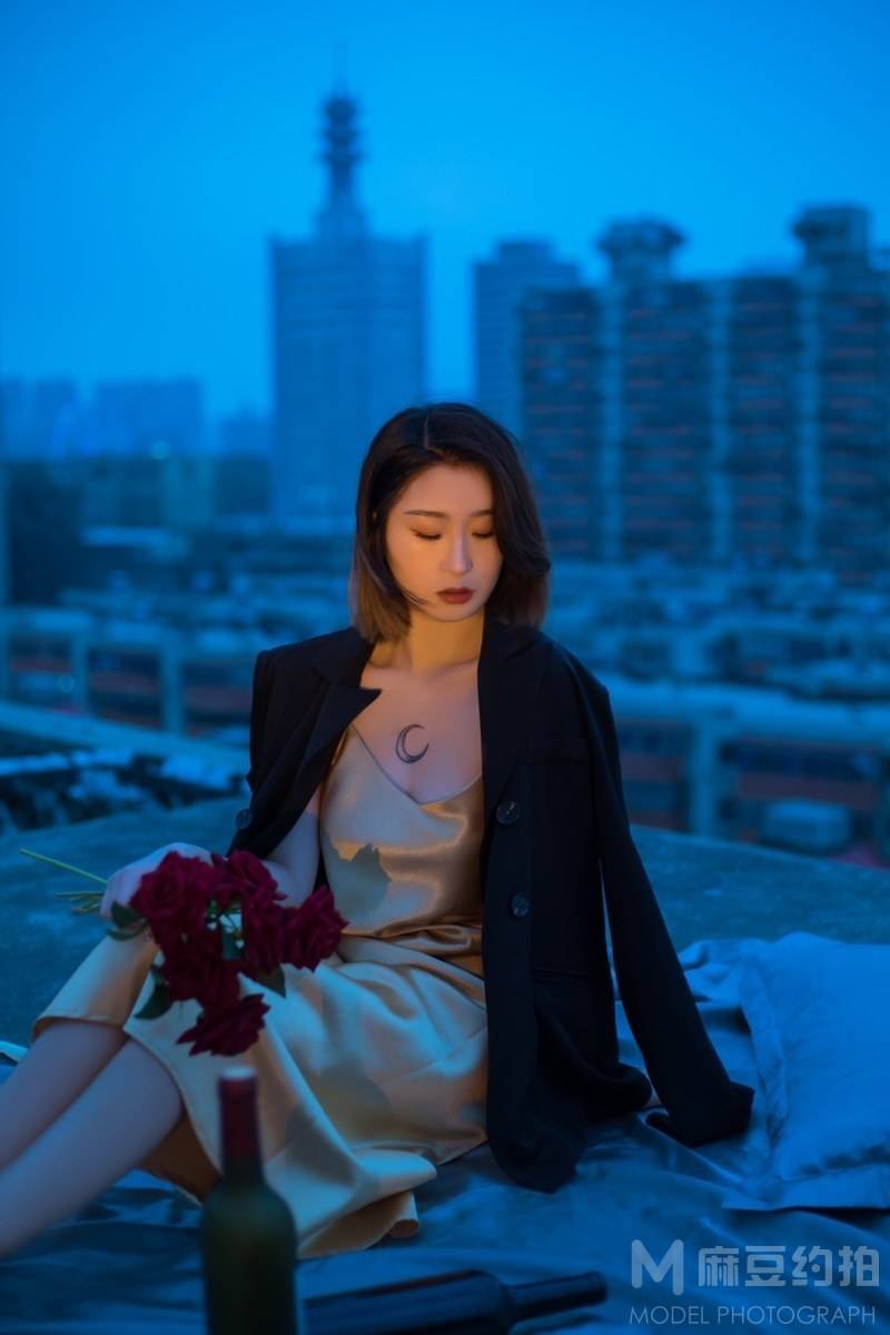 夜景模特