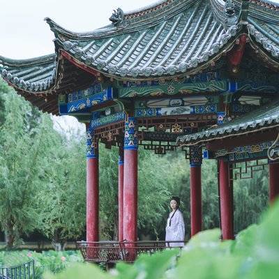 汉服模特