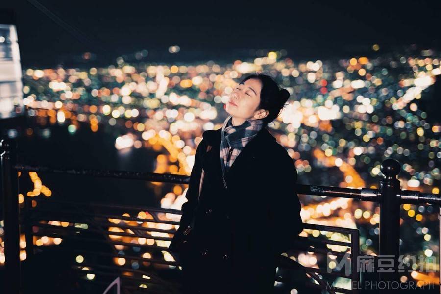 夜景模特