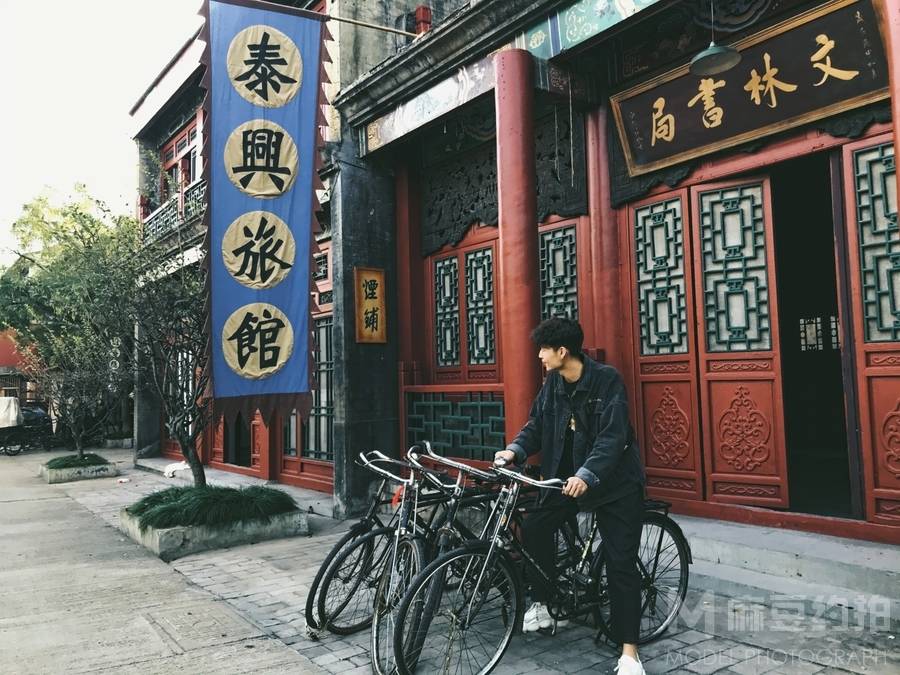 纪实模特