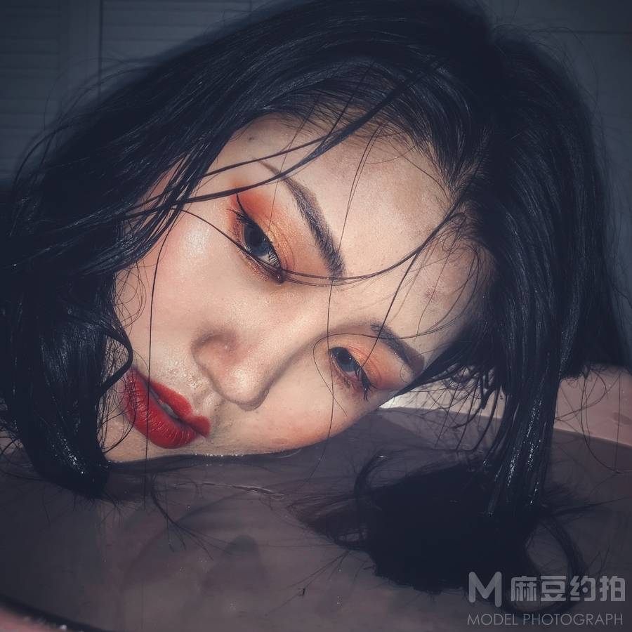民国模特