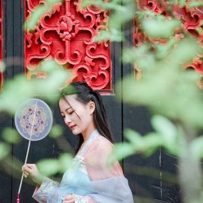汉服模特