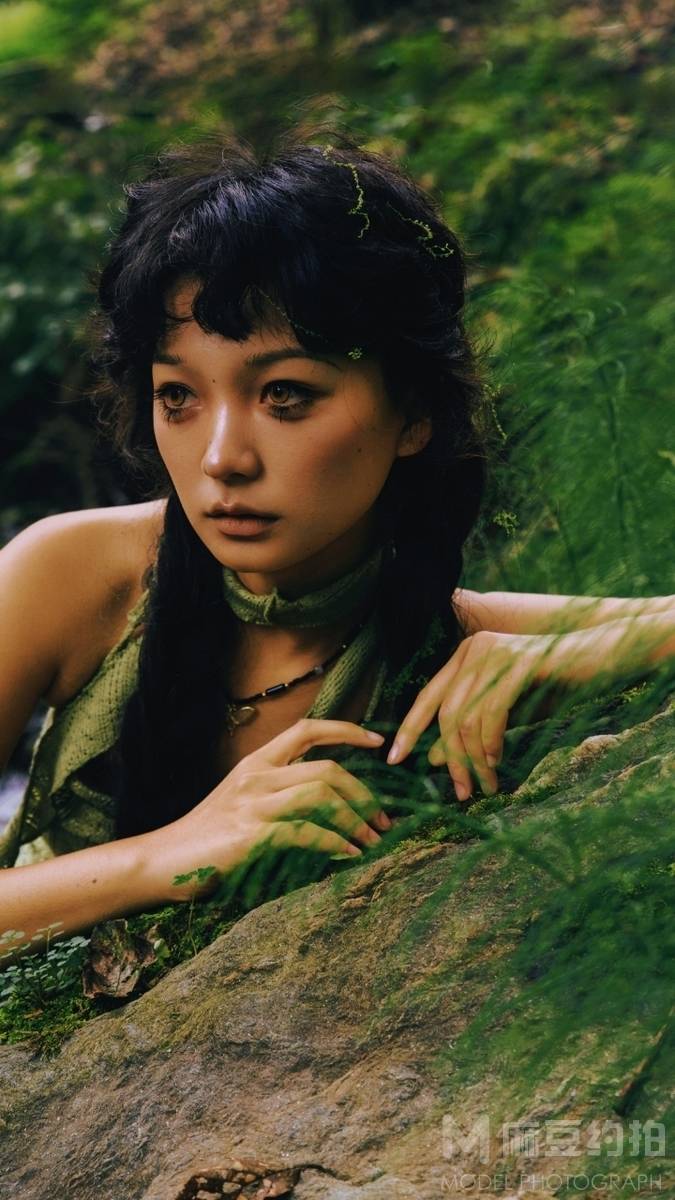 宝丽来模特