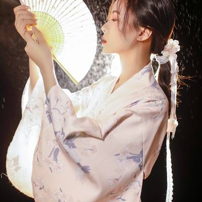 纪实模特