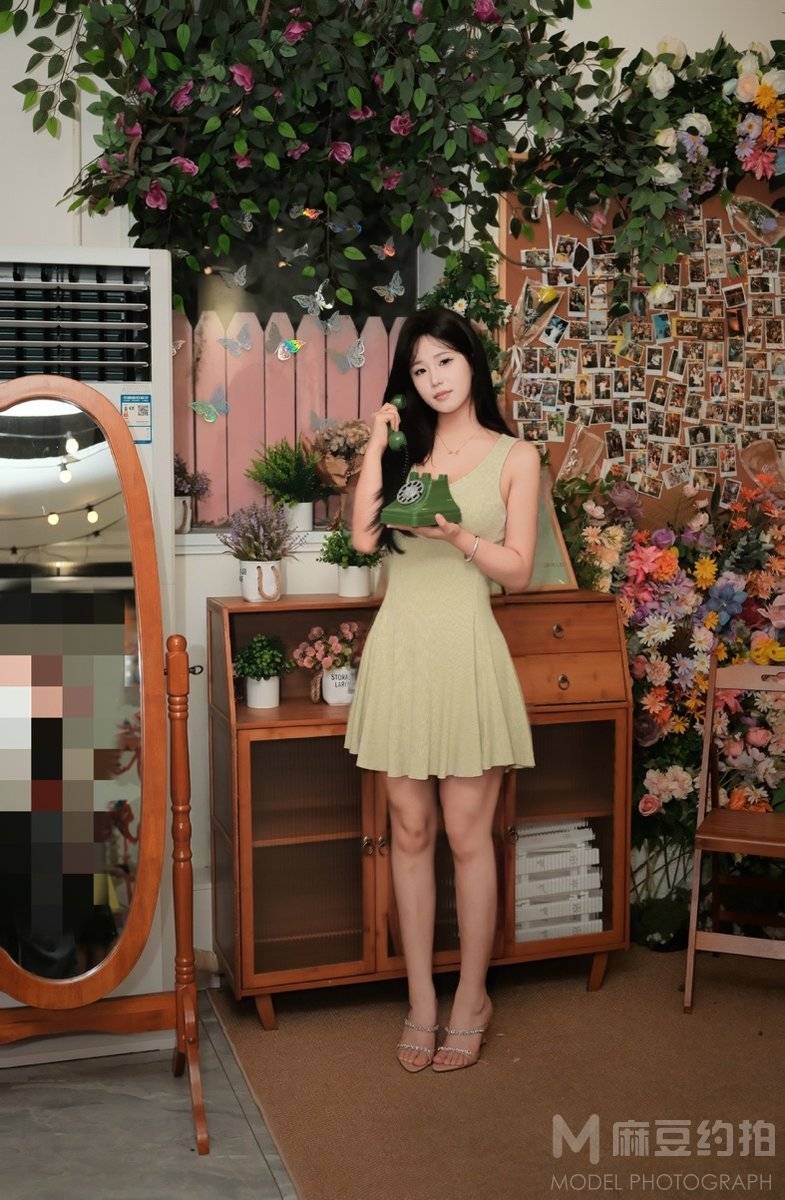 妆容模特