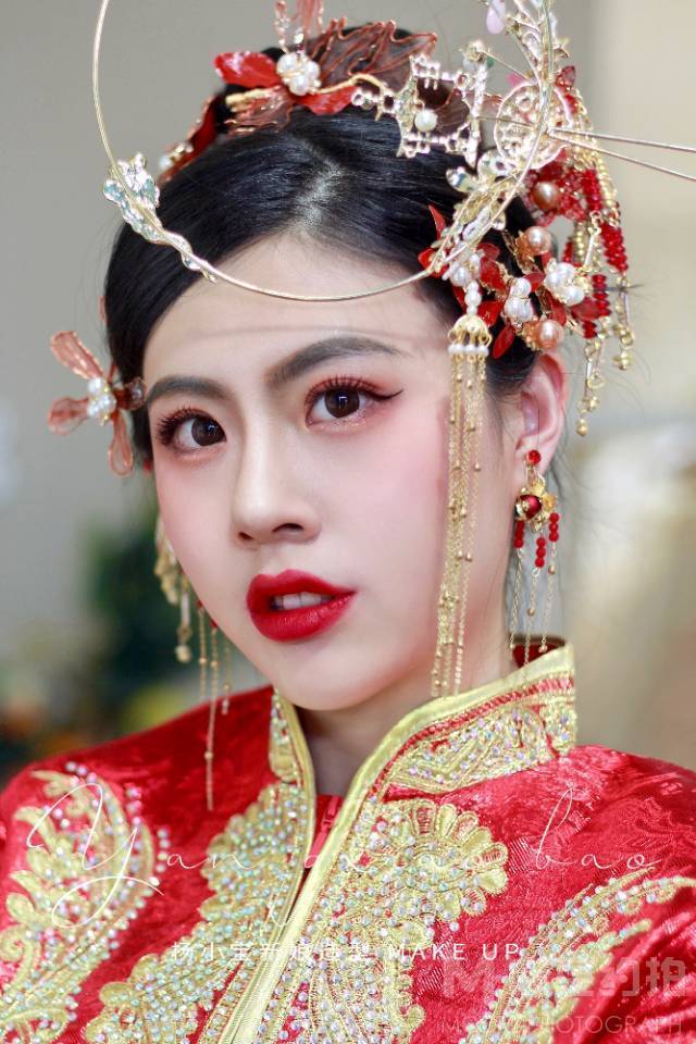 妆容模特